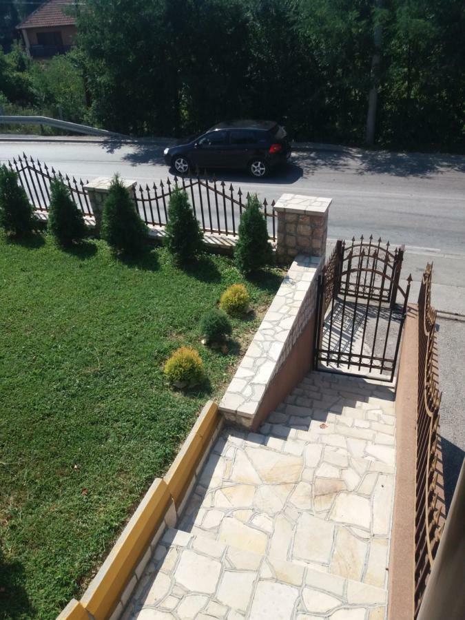 Apartmani Nedim Dubrave Gornje Zewnętrze zdjęcie